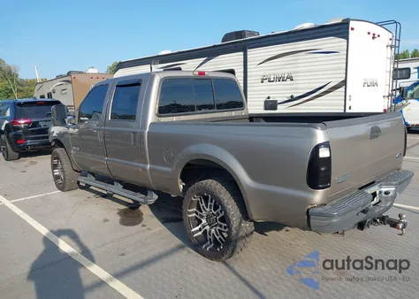 2005 Ford F-250 Lariat/Xl/Xlt z USA, uszkodzony, nr VIN 1FTSW21P25EA58149